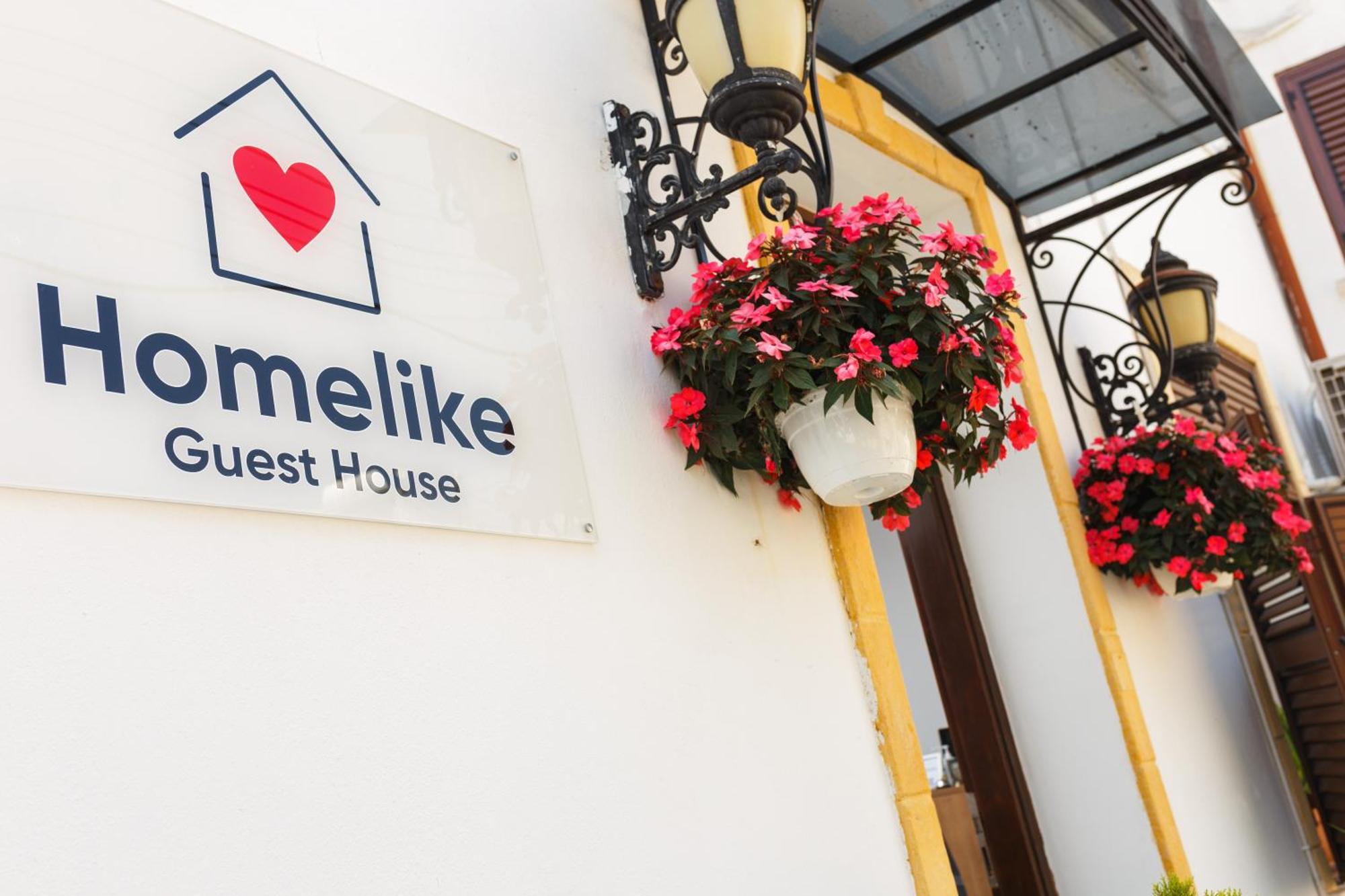 Homelike Guest House Kyrenia  Eksteriør billede